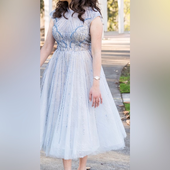 Mac Duggal Embellished Cap-Sleeve Midi Flare Dress - Picture 2 of 4